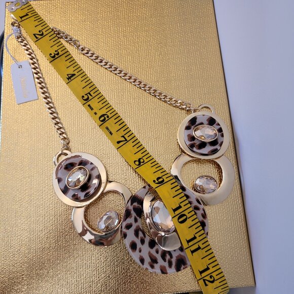 Leopard Print Statement Crystal Necklace. Gold Tone. Sparkling Accents. Natasha. - Picture 9 of 14
